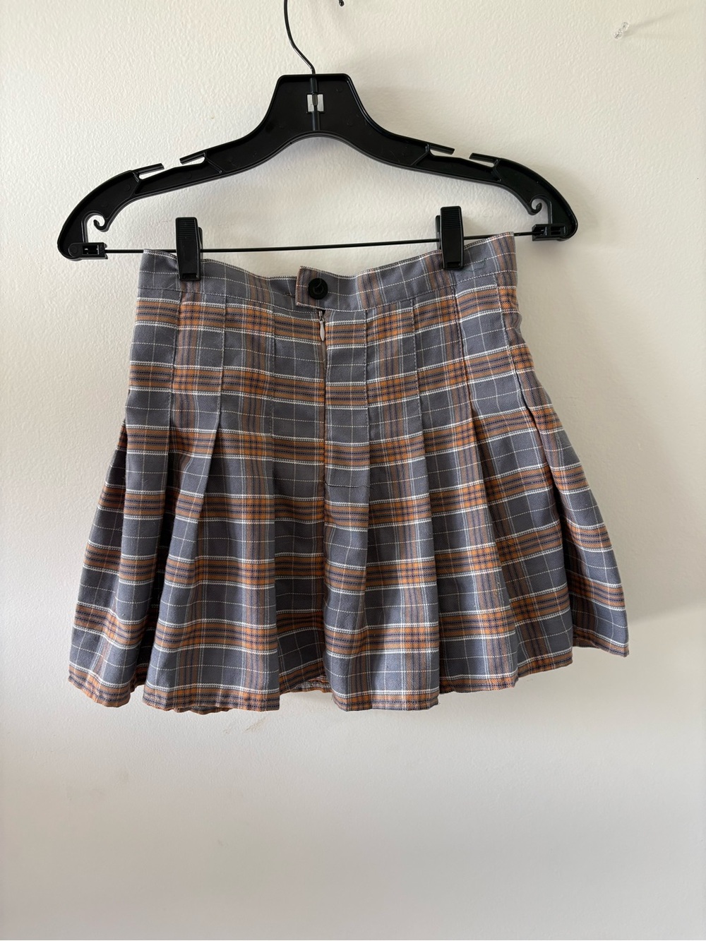 Vintage Pleated Plaid Mini Skirt in Gray and Brown